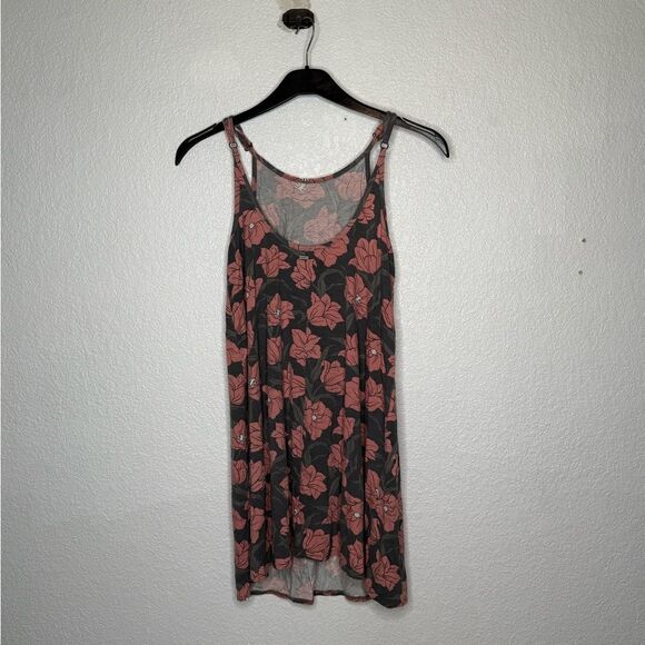 O'Neill Pink and Gray Floral Top Size M - Picture 3 of 4